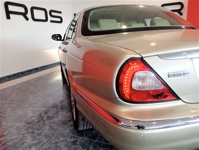 JAGUAR XJ 6 D 2.7D / 270CV Automático / 2006
