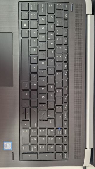 Computer portatile HP ProBook 450 G5 - 8 GB-512 GB Wind 10 Pro