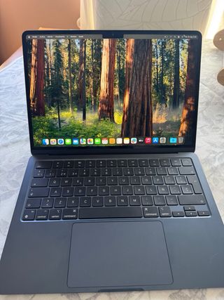MacBook Air M2 negro