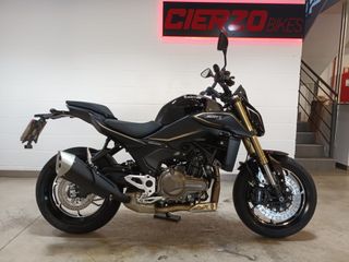 QJ MOTOR SRK 600 A2 NUEVO MODELO