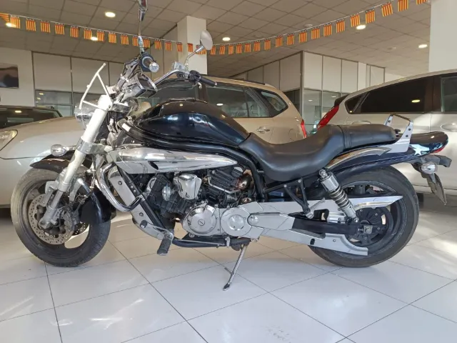 Hyusung 650 Aquila Cruiser