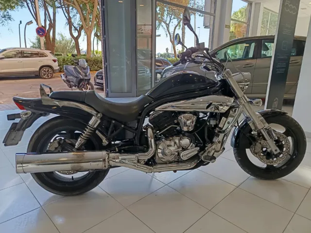 Hyusung 650 Aquila Cruiser