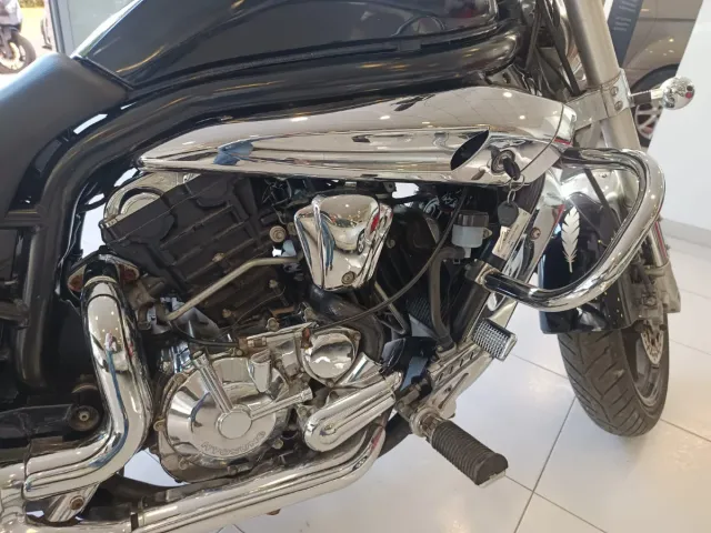 Hyusung 650 Aquila Cruiser