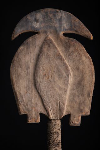 Relicario Kota Obamba grande.