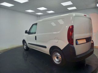 Fiat Doblò BASE 1.3 MULTIJET 70KW (95CV)