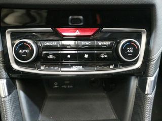 Subaru Forester 2.0i Hybrid CVT Executive Plus