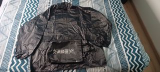 Chaqueta Lluvia Negra