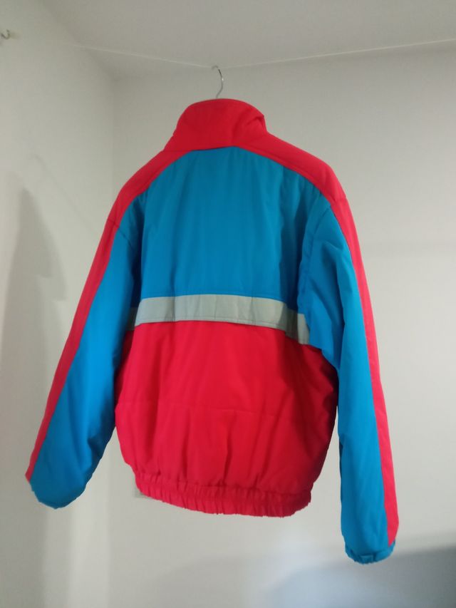 Cazadora vintage roja y azul