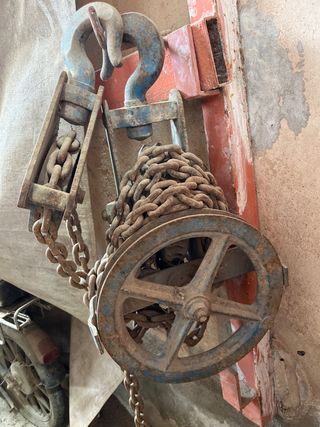 Trocola de cadena antigua