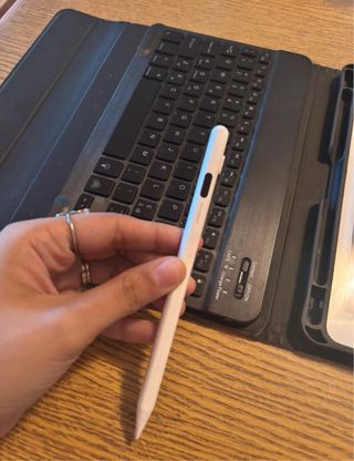 iPad Apple bianco + Penna+ Custodia+Tastiera