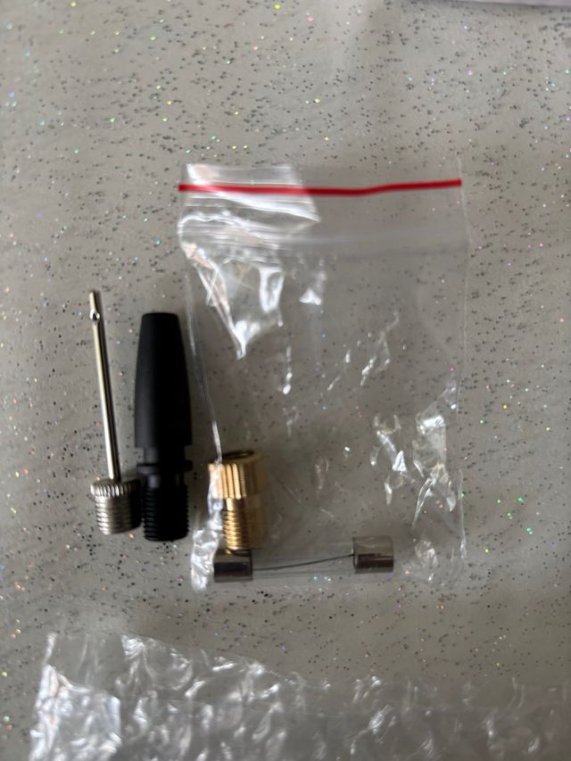 Mini compressore & caricabatteria auto/moto