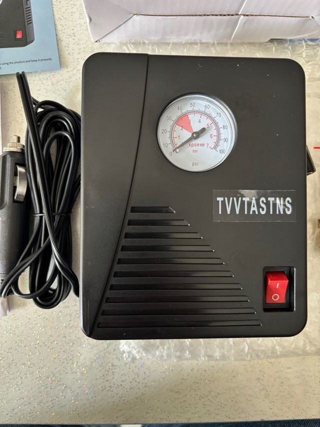 Mini compressore & caricabatteria auto/moto