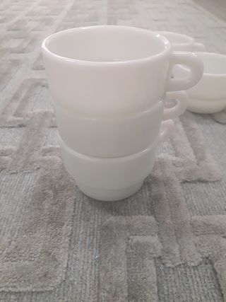 6 Tazas de vidrio blancas