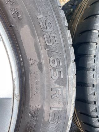4 Neumáticos Michelin 15" VW
