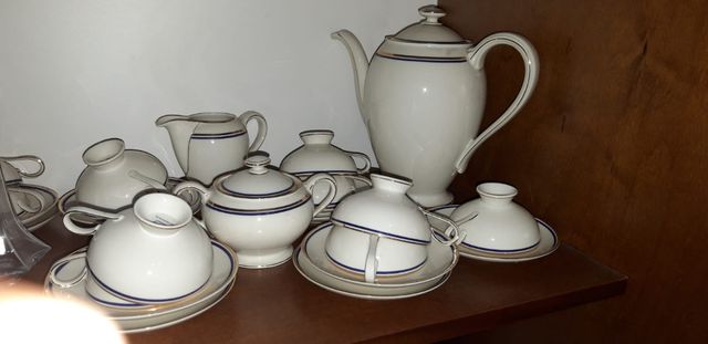 Servizio da tè in porcellana