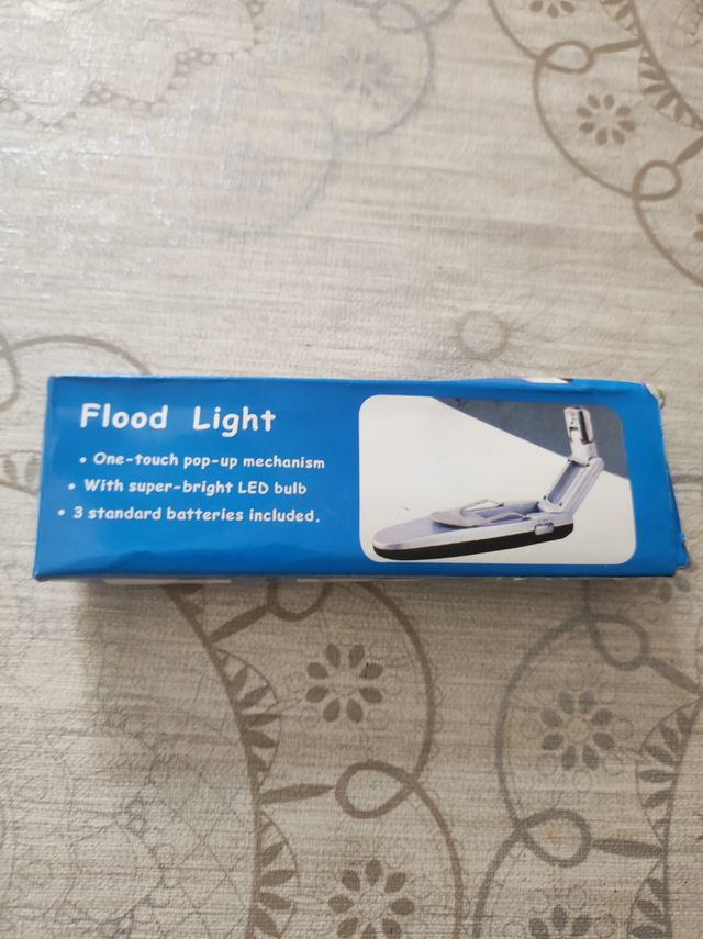 Luz lectora de libros.