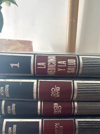 Dono 6 libros de medicina 