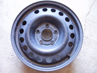 LLANTA OPEL VECTRA-ASTRA 15 PULGADAS.