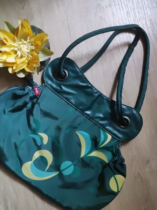 Bolso Skunkfunk verde.