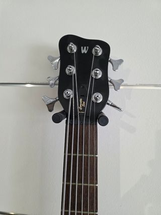 Bajo Warwick Corvette 6 cuerdas