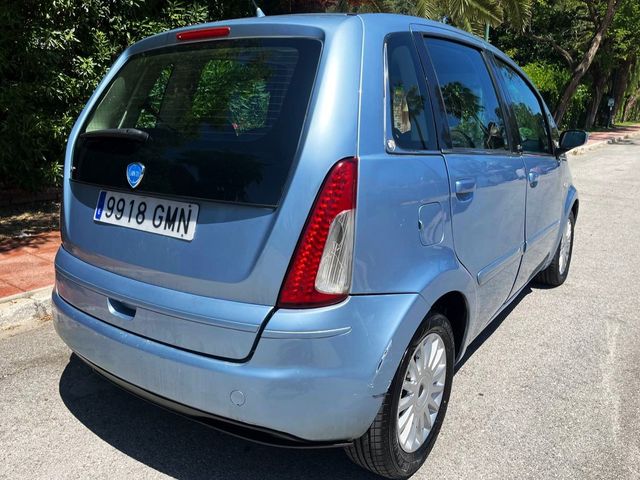 Lancia Musa 1.4 Platino 95 CV