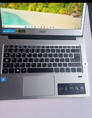 Laptop Acer Swift (economico)