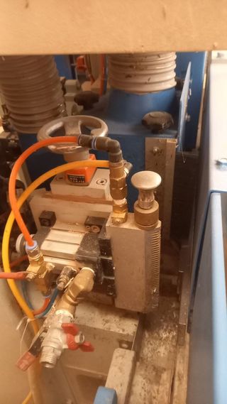 Línea mecanizado finger joint