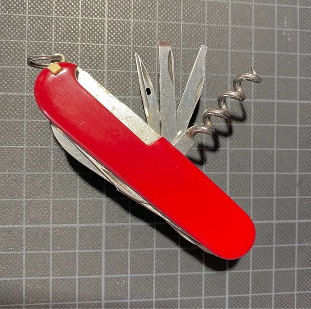 Victorinox Champion