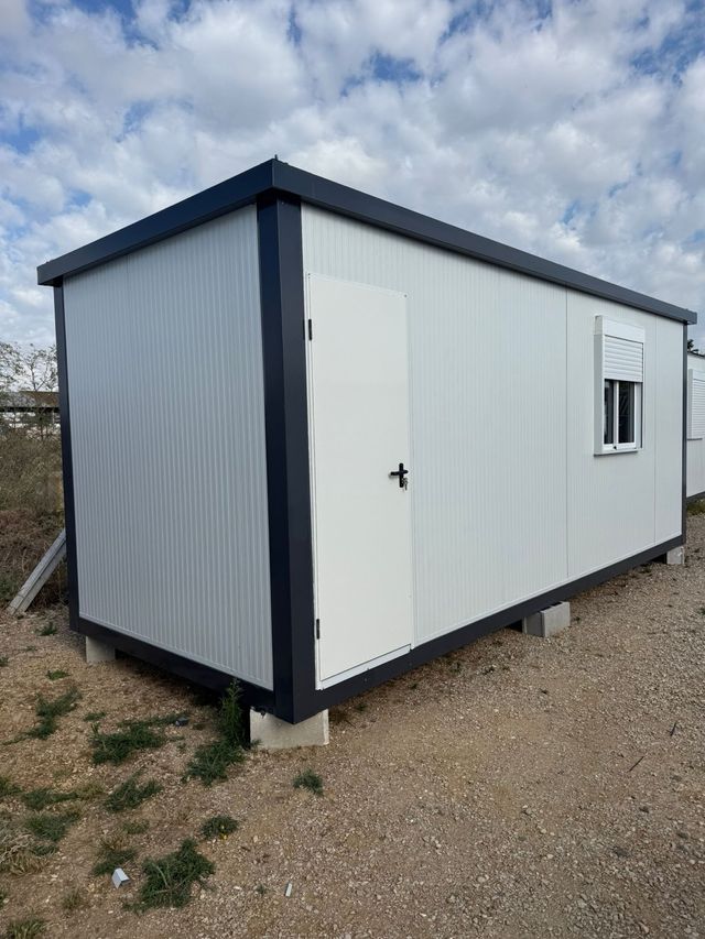 Módulo caseta panel sandwich