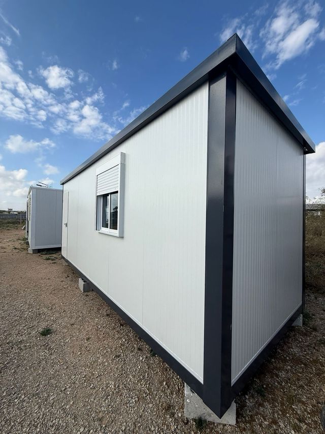 Módulo caseta panel sandwich