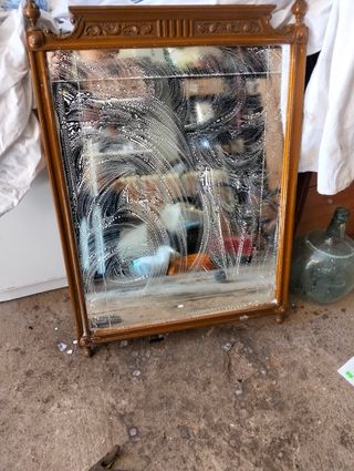 Espejo antiguo dorado