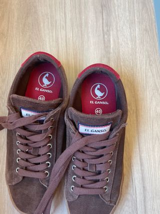 Zapatillas El Ganso Marrón - 40.  Se usaron 1 vez.