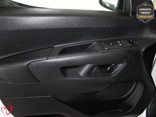Peugeot Partner STANDARD 600kg BlueHDi 100 S&S 5 Vel. MAN