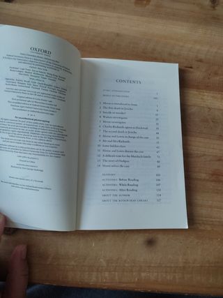 Oxford Bookworms Library: Level 5:: The Dead of...