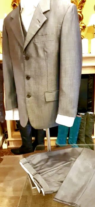 Traje gris hombre - chaleco incluido