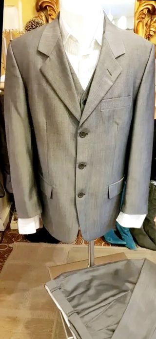 Traje gris hombre - chaleco incluido