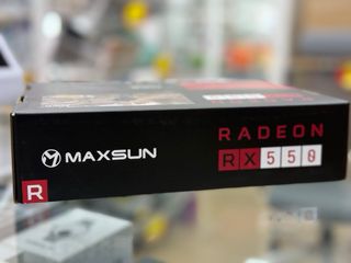 Tarjeta gráfica AMD Radeon RX 550
