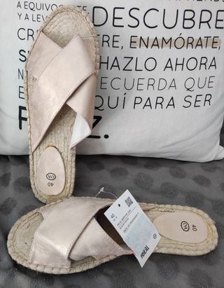 Sandalias planas esparto. 40. A estrenar.