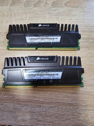RAM Corsair DDR3 4GB (2x4GB)