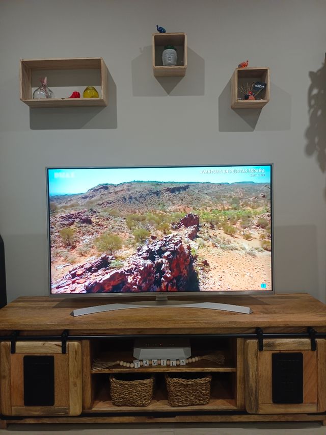 TV LG Smart TV 49" - Gris plata