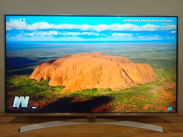 TV LG Smart TV 49" - Gris plata