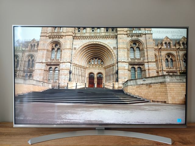 TV LG Smart TV 49" - Gris plata