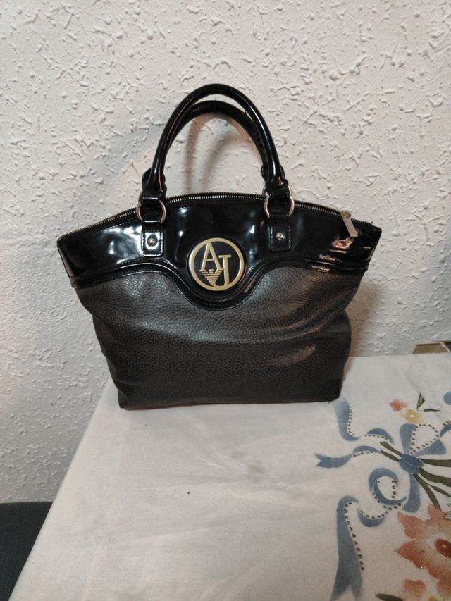 Bolso Armani negro y gris