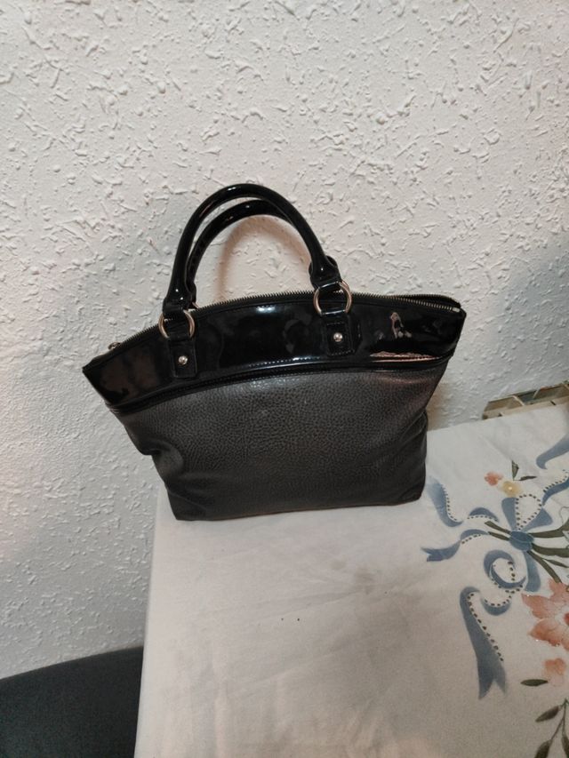 Bolso Armani negro y gris