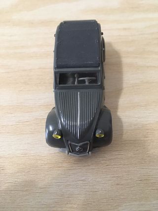 Citroen 2CV 1/43 Gris