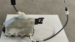 Cerradura puerta Peugeot 208/2008 !! ORIGINAL!!