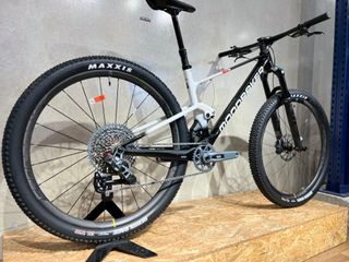 Mondraker F-Podium RS 2024 / Talla M, L y XL 