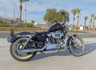 Harley Davidson XL 1200 Custom