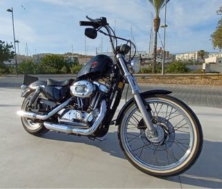 Harley Davidson XL 1200 Custom
