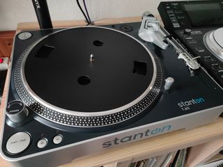 2x Tocadiscos Stanton T.60 + agujas Ortofon